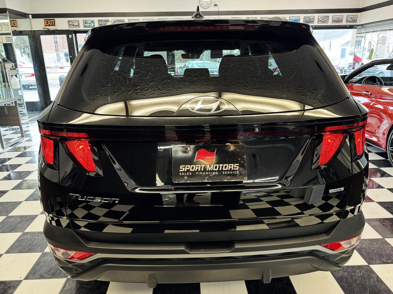 2022 Hyundai Tucson Preferred AWD+BSM+Lane Keep+New Tires+CLEAN CARFAX - Photo #3