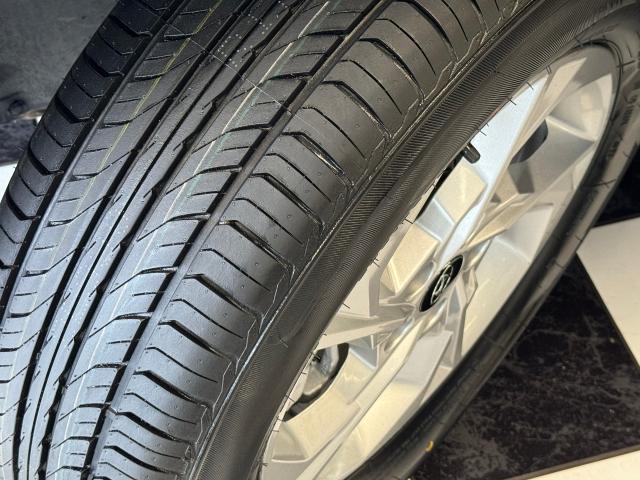 2022 Hyundai Tucson Preferred AWD+BSM+Lane Keep+New Tires+CLEAN CARFAX Photo12