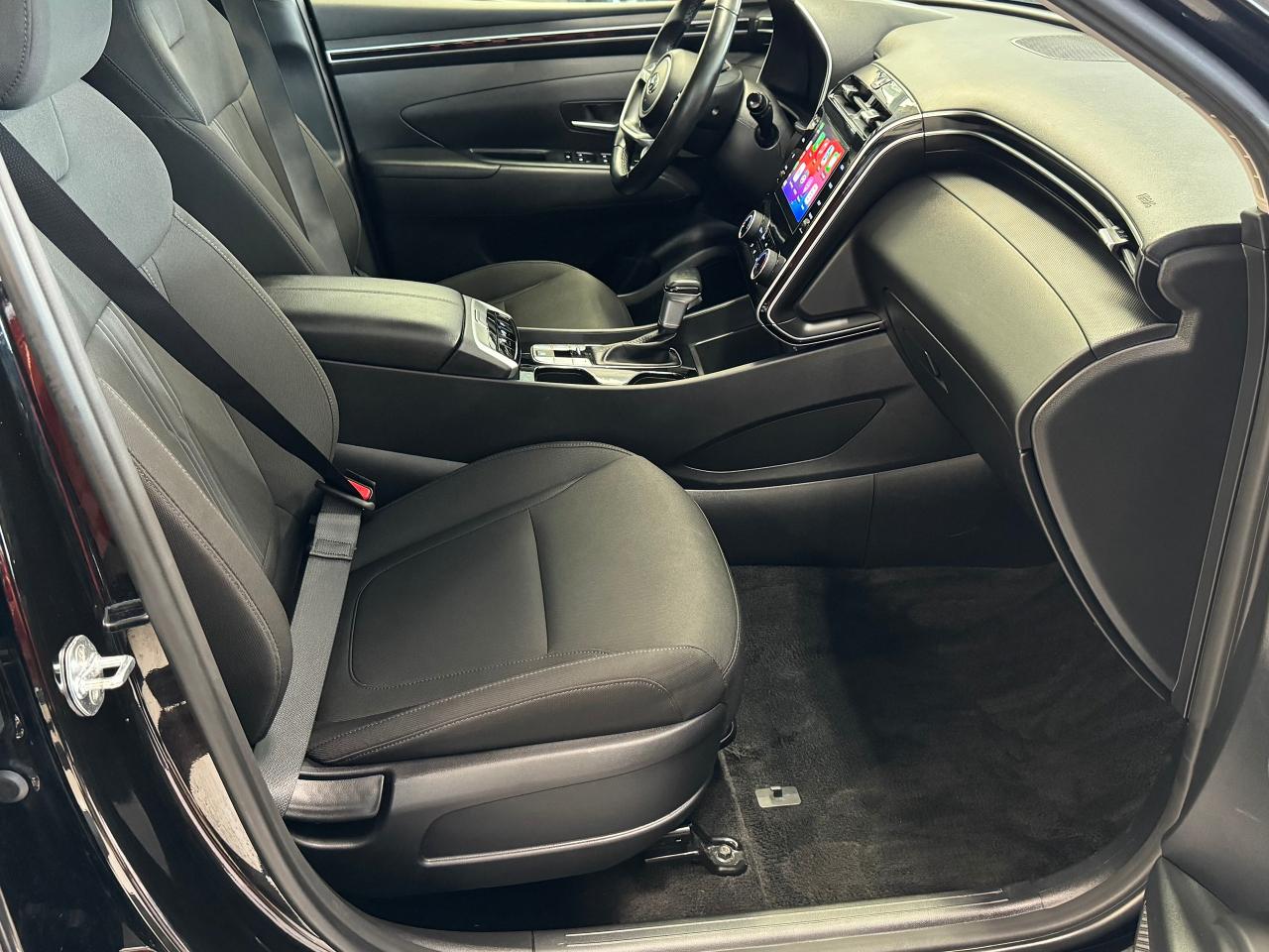 2022 Hyundai Tucson Preferred AWD+BSM+Lane Keep+New Tires+CLEAN CARFAX - Photo #23