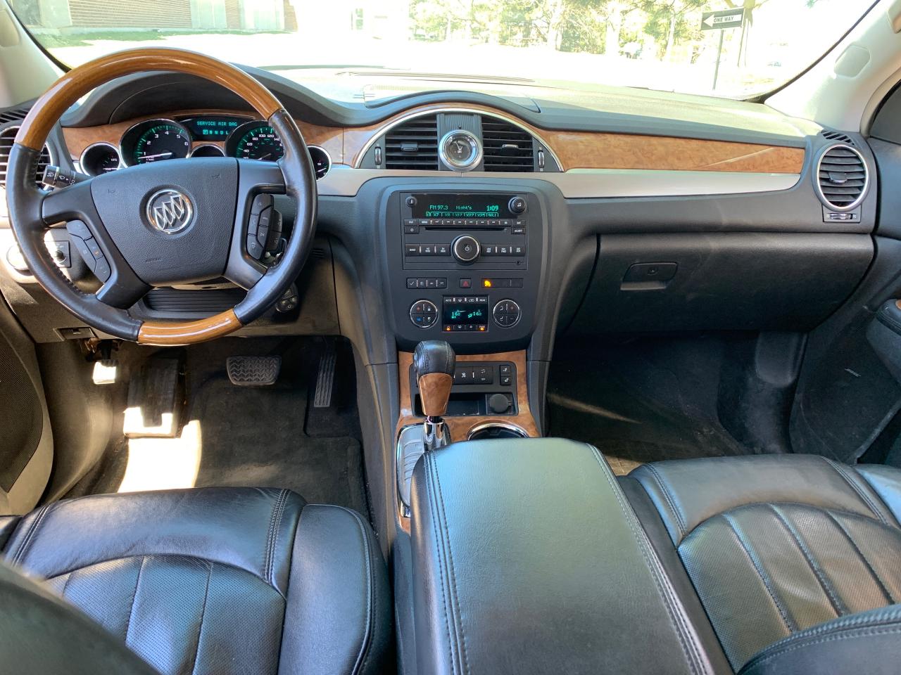 2010 Buick Enclave CXL-ALL WHEEL DRIVE - Photo #15