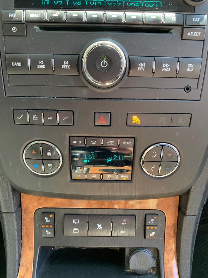 2010 Buick Enclave CXL-ALL WHEEL DRIVE - Photo #20