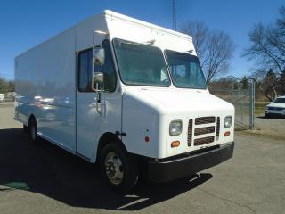 18 FT. Step van, 2 refrigerators included, clean car fax,  used for all kinds of commercial purposes such as: delivery, cleaning, mechanical and delivery. Our company customizes and builds food trucks. 68 Units available, sizes come in 12,14,14.5,16,17,17.5,18,20 and 22 ft. 

length: 18 ft, cargo width: 93 inches, height: 86 inches
door width :60 inches, door height: 78 inches, 
GVWR: 19.500 lbs. Front Axle: 7,000 lbs. , Rear axle 13,500 lbs, 
Tire Size: 225/70/19.5  6.8 L gas, C/C, RADIO , rear Barn door, 
Financing and Trades are welcome. Safety,, tax and licensing is extra.


Japanese sport car has been serving to Canadians for over 20 years, and we like to provide the best service possible to customers all over Canada! Buy Ahead And Pickup From Our Location Or Have It Shipped Directly To Your Door! Ask Us Today!
BUY WITH CONFIDENCE! OMVIC & UCDA Registered dealer, Specializing in Commercial Trucks for over 20 years