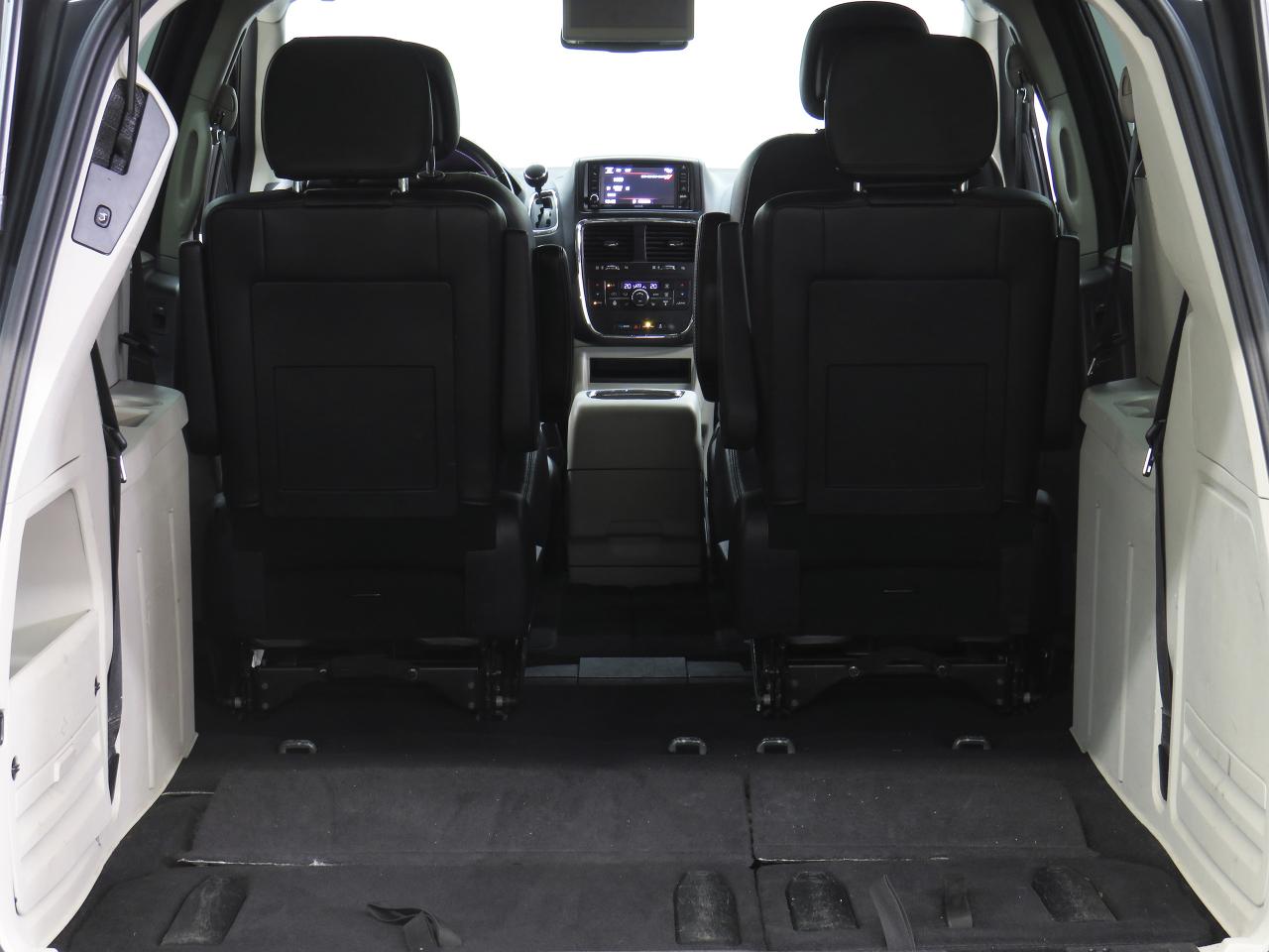 2020 Dodge Grand Caravan CREW PLUS | Nav | DVD | Leather | Heated Seats