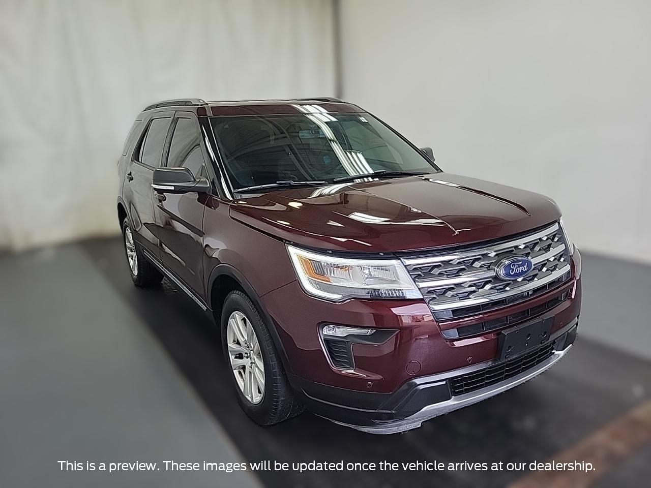 2019 Ford Explorer XLT Photo5