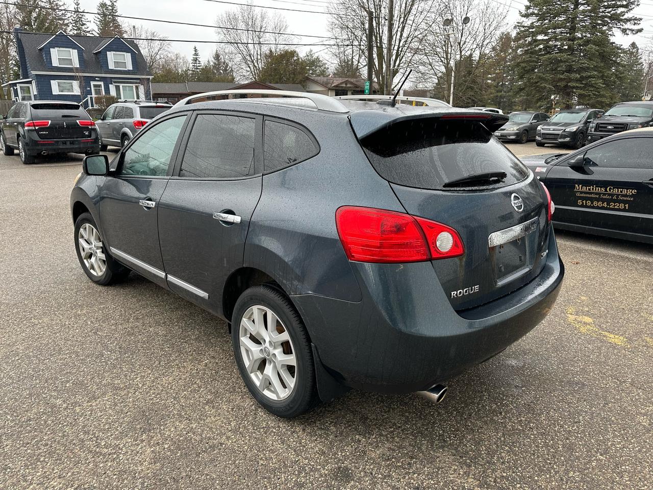 2013 Nissan Rogue SL Photo