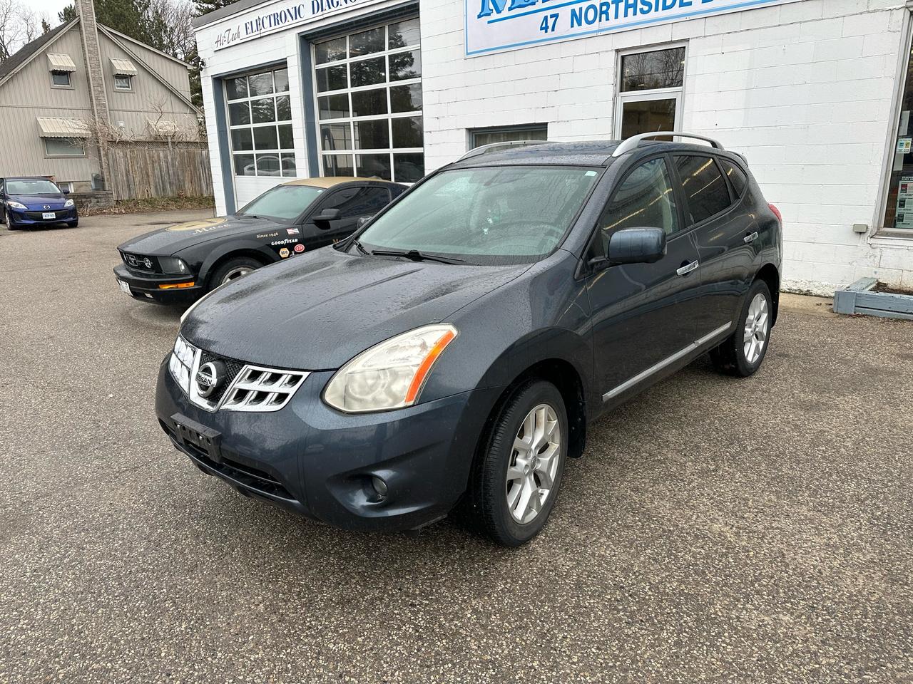 2013 Nissan Rogue SL Photo
