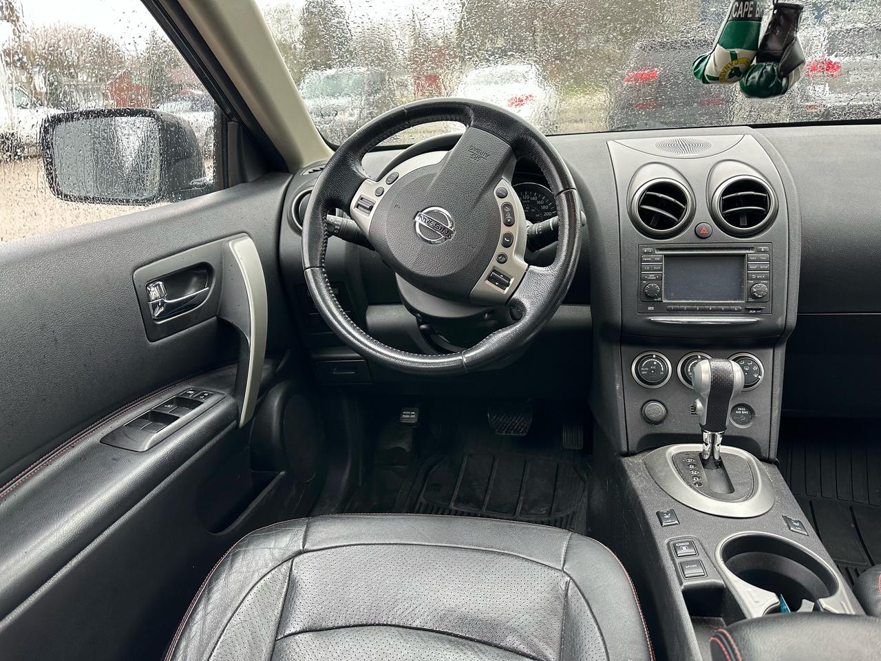 2013 Nissan Rogue SL Photo