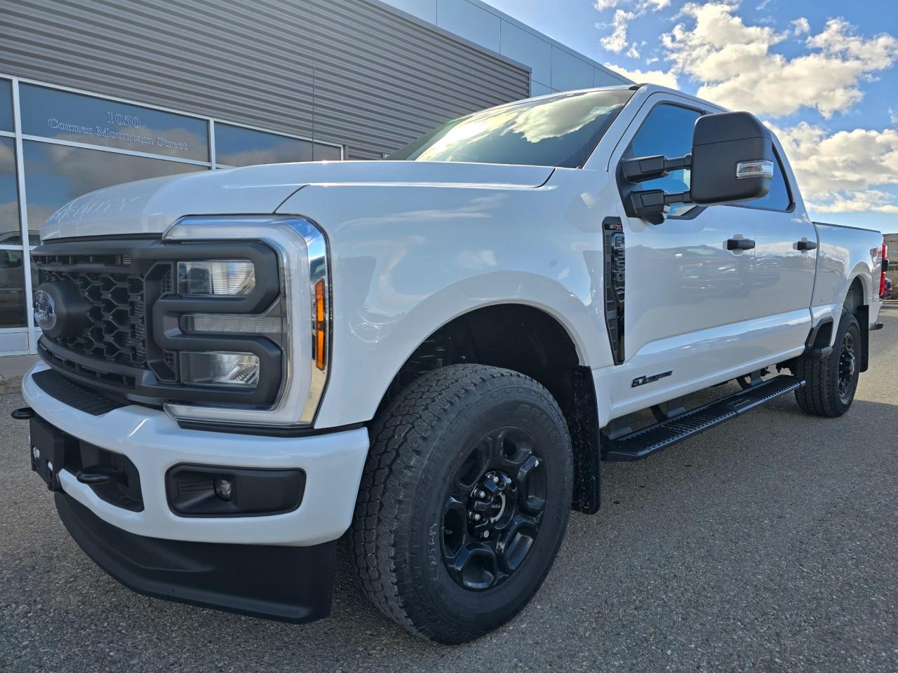 New 2024 Ford F-350 XL for sale in Pincher Creek, AB