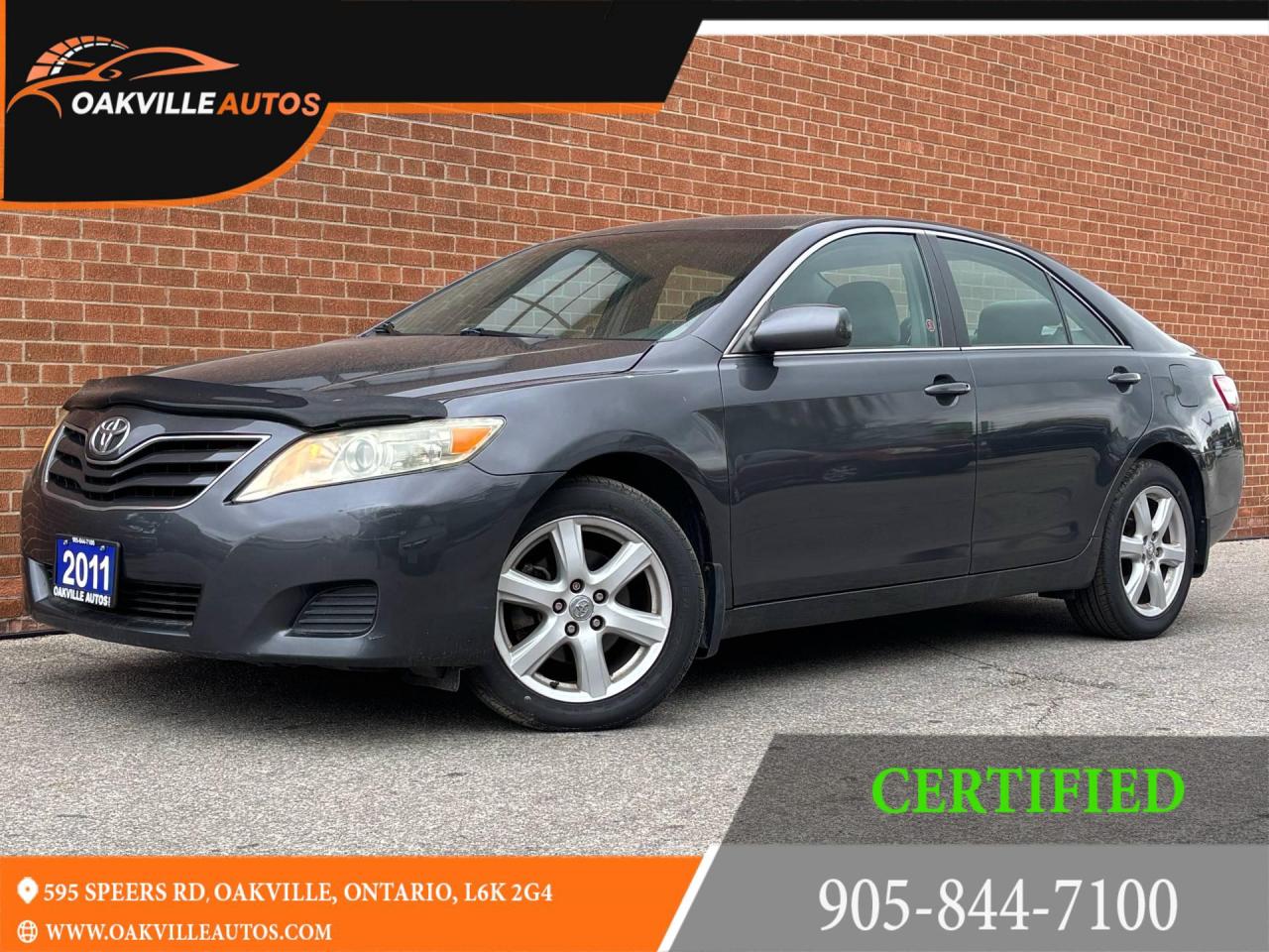 2011 Toyota Camry 4dr Sdn I4 Auto LE Photo0