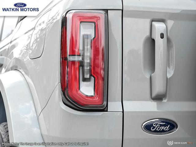 2024 Ford Bronco Outer Banks Photo10