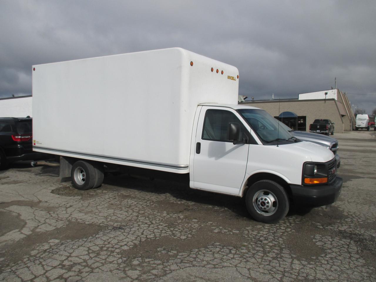 Used 2015 GMC Savana 3500 3500 Van 177