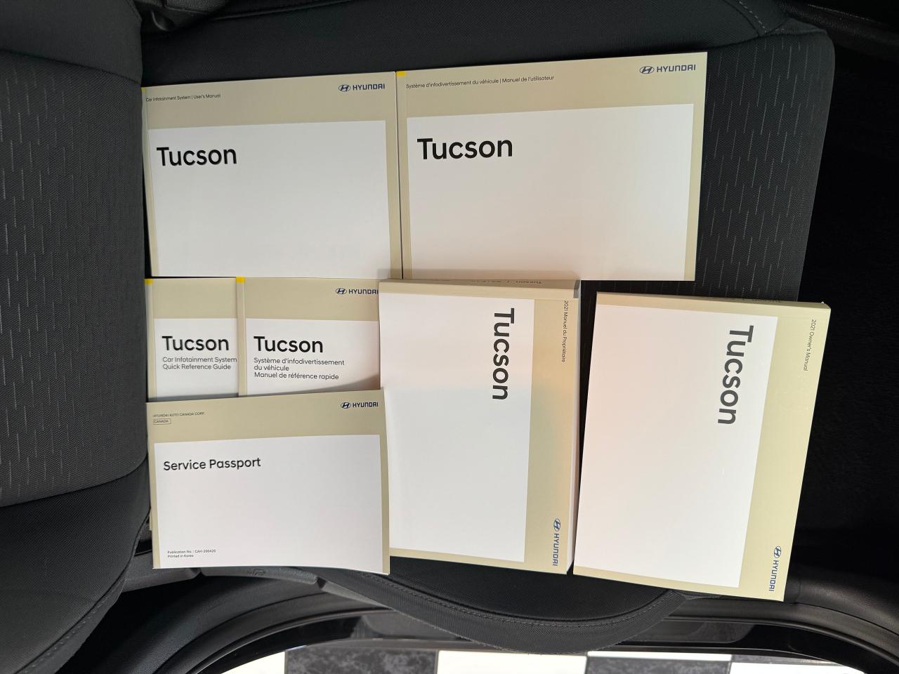 2021 Hyundai Tucson Essential+Camera+New Tires & Alloys+CLEAN CARFAX Photo26