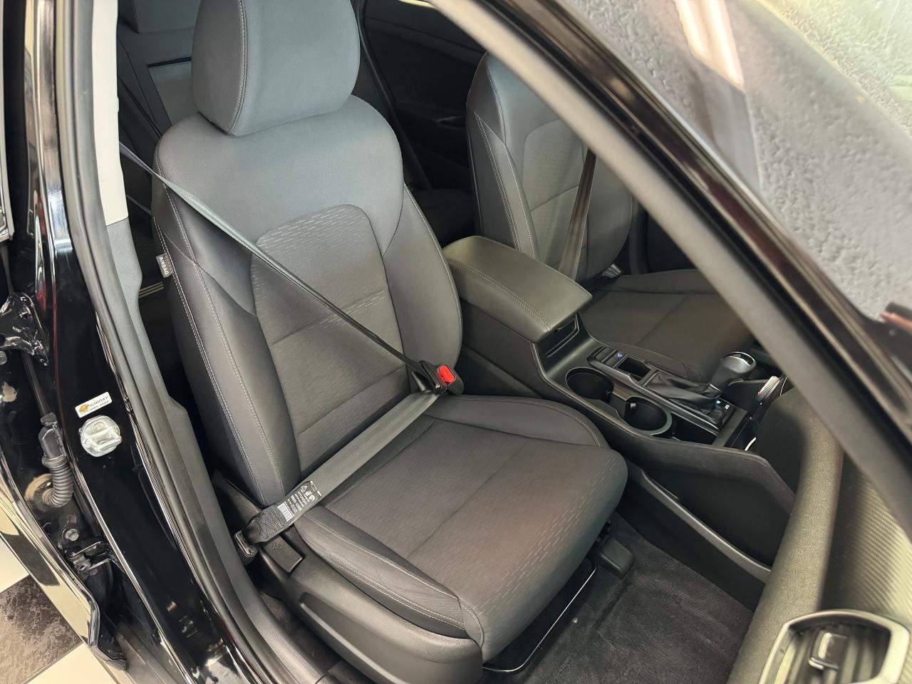 2021 Hyundai Tucson Essential+Camera+New Tires & Alloys+CLEAN CARFAX Photo85