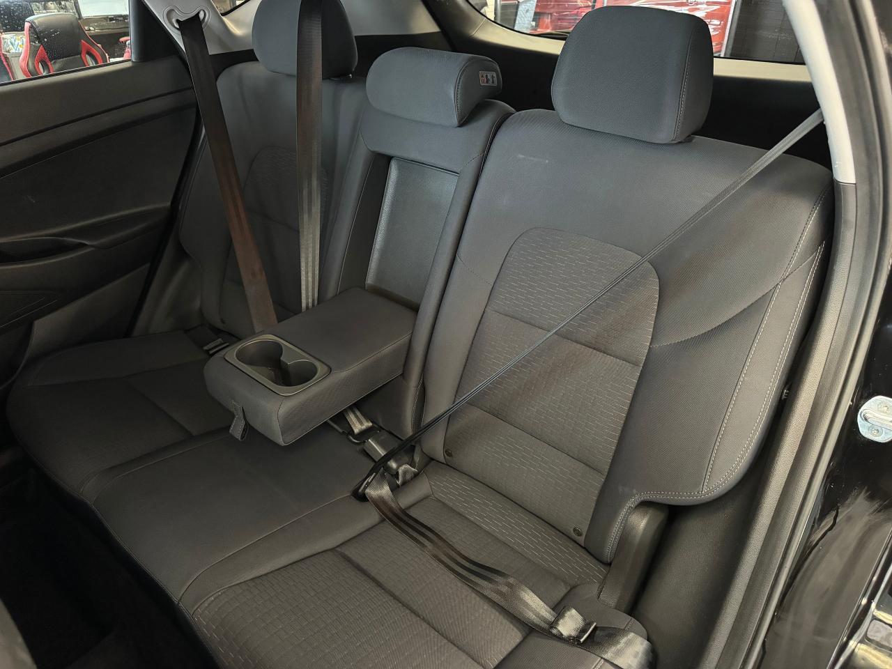 2021 Hyundai Tucson Essential+Camera+New Tires & Alloys+CLEAN CARFAX Photo87