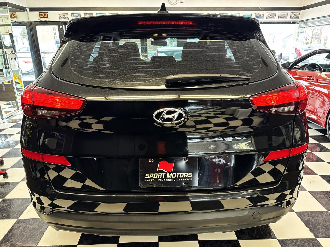 2021 Hyundai Tucson Essential+Camera+New Tires & Alloys+CLEAN CARFAX Photo65