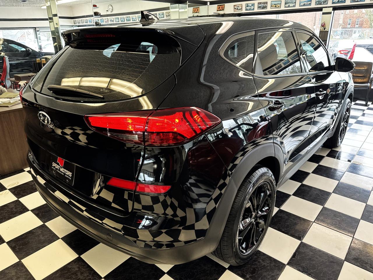 2021 Hyundai Tucson Essential+Camera+New Tires & Alloys+CLEAN CARFAX Photo66