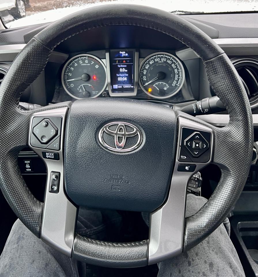 2017 Toyota Tacoma SR5 - Photo #14