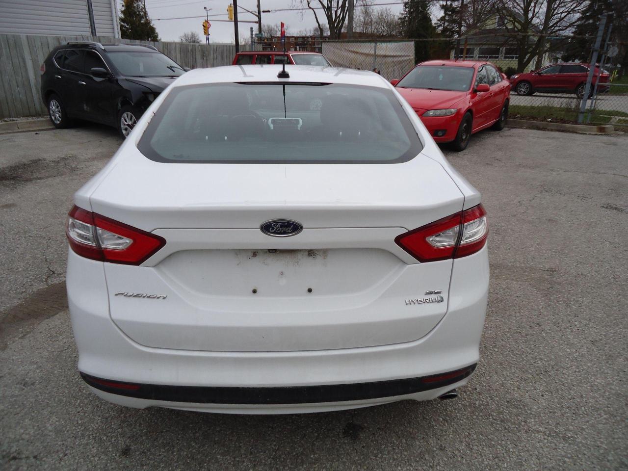 2016 Ford Fusion 4DR SDN SE HYBRID FWD - Photo #4