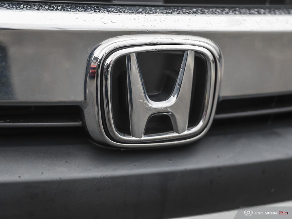 2017 Honda Civic LX Sedan CVT - Photo #9