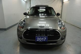 2017 MINI Cooper 1.6 TURBO *ACCIDENT FREE* CERTIFIED LEATHER HEATED SEATS PANO ROOF BLUETOOTH CRUISE ALLOYS - Photo #2