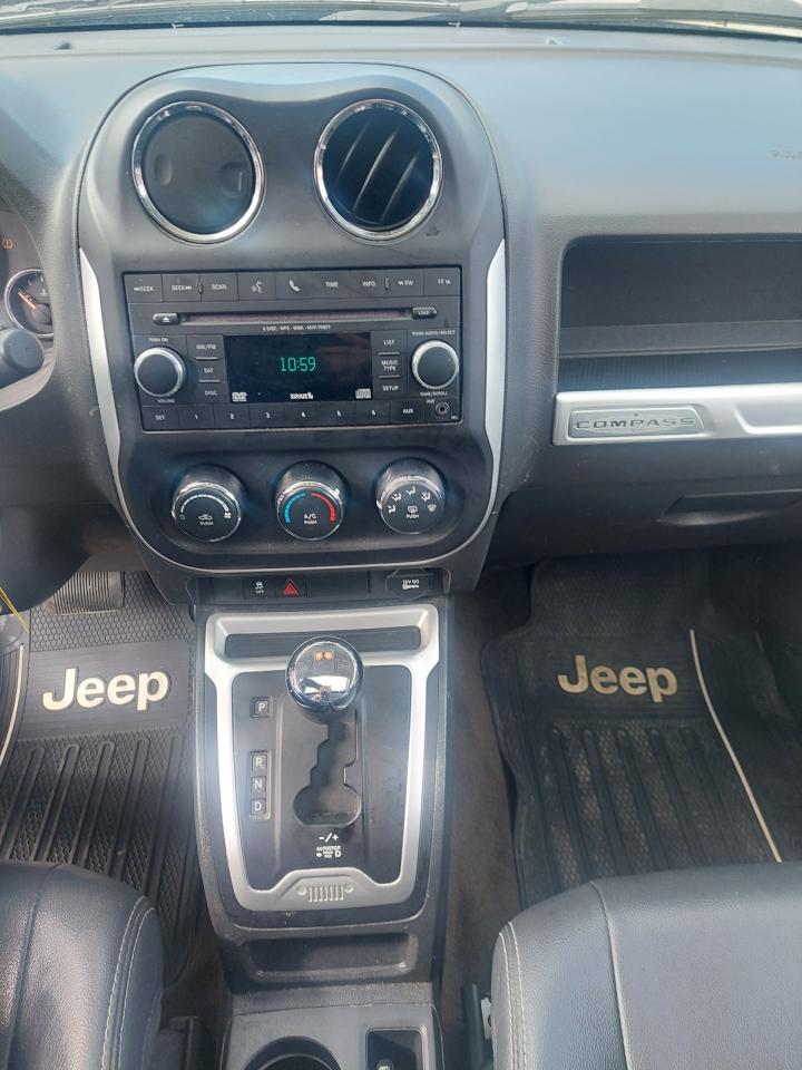 2015 Jeep Compass 4WD 4DR NORTH - Photo #14