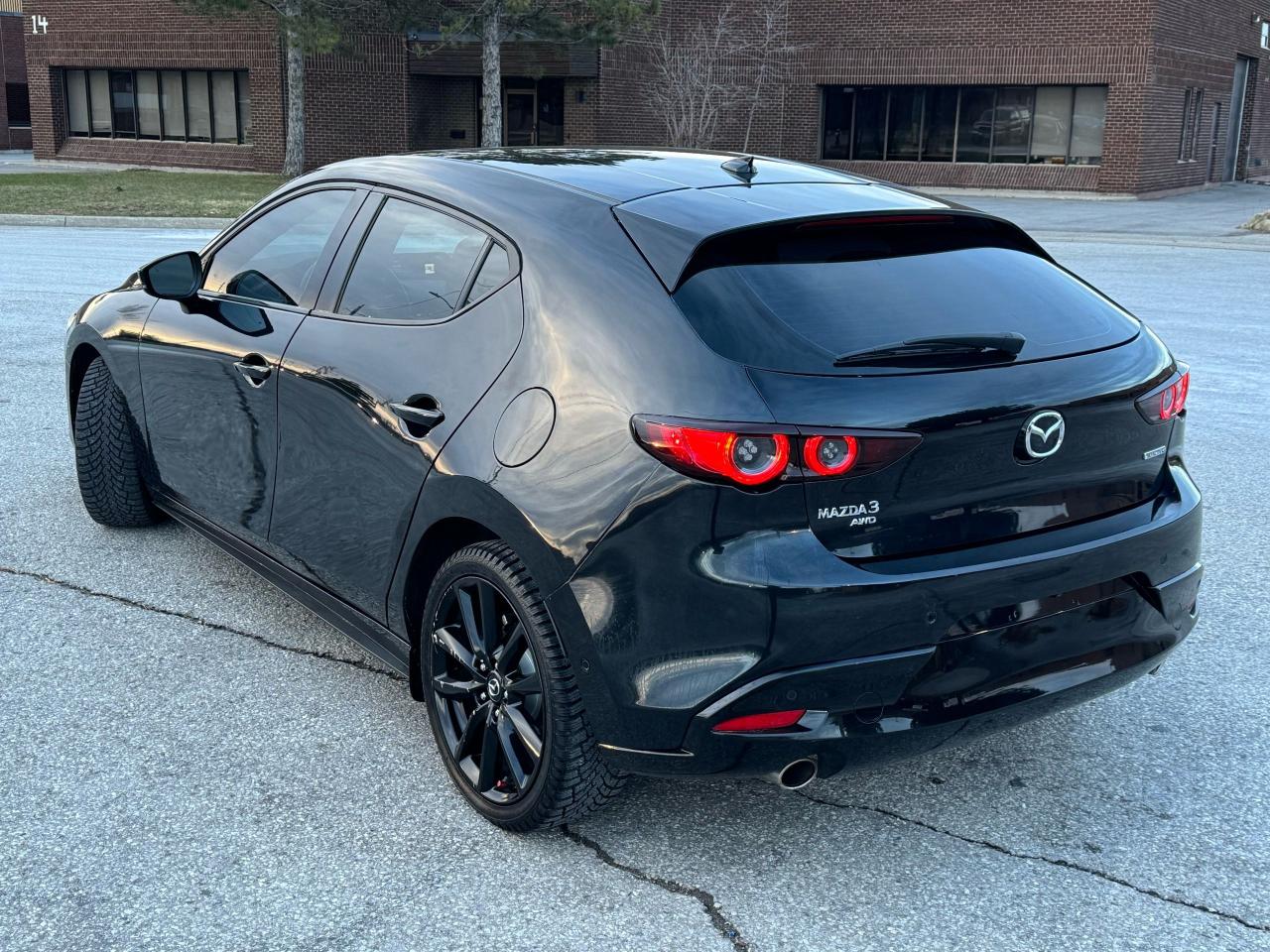 2020 Mazda MAZDA3 GT - Photo #6