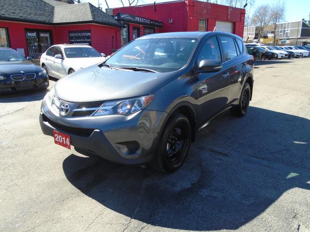 2014 Toyota RAV4 LE/ NO ACCIDENT/ RUNS PERFECT/ WELL MAINTAINED /AC