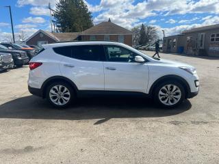 2015 Hyundai Santa Fe Sport SE**LEATHER**PANO ROOF**2.0T*ONLY 184KMS*CERTIFIED - Photo #6