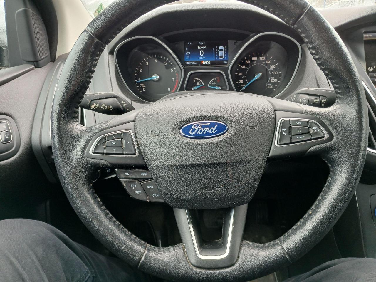 2015 Ford Focus TITANIUM-LEATHER-NAV-ROOF - Photo #5