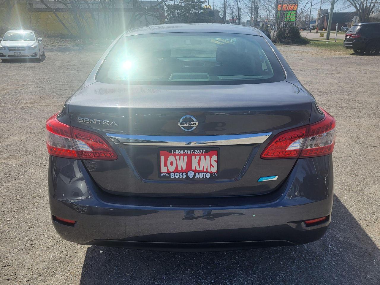 2014 Nissan Sentra S Photo3