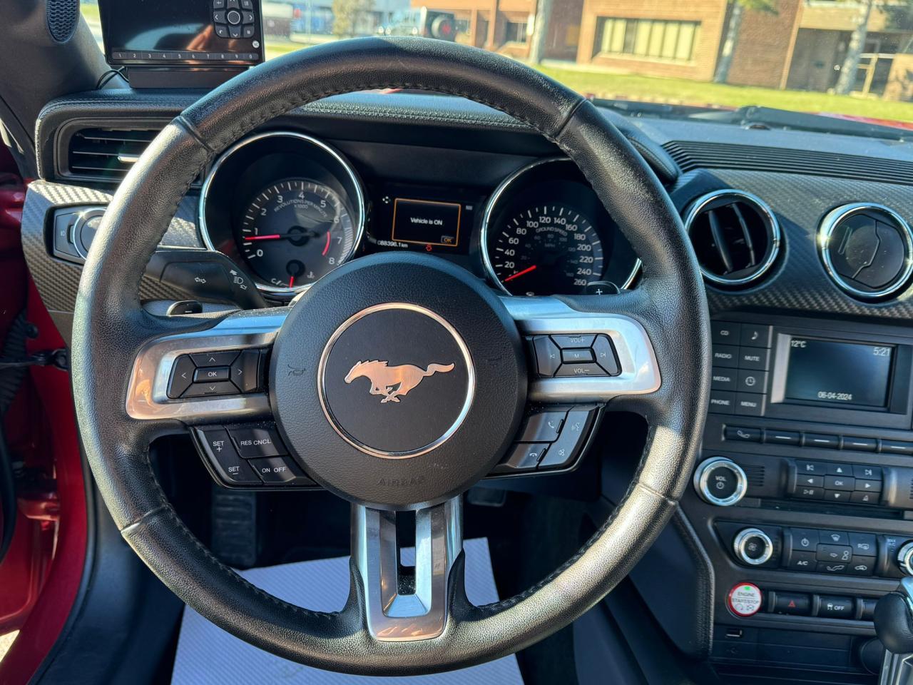 2017 Ford Mustang V6 - Photo #15