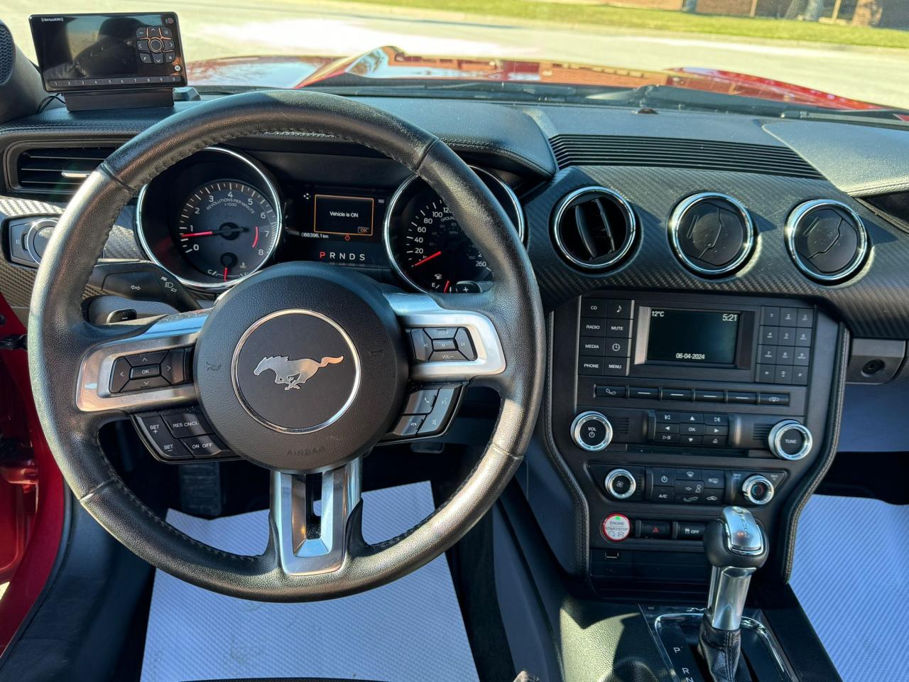 2017 Ford Mustang V6 - Photo #14