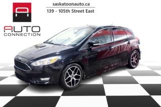Used 2015 Ford Focus SE - APPEARANCE PKG - MOONROOF - HEATED SEATS - LOCAL VEHICLE - ACCIDENT FREE - LOW KMS for sale in Saskatoon, SK