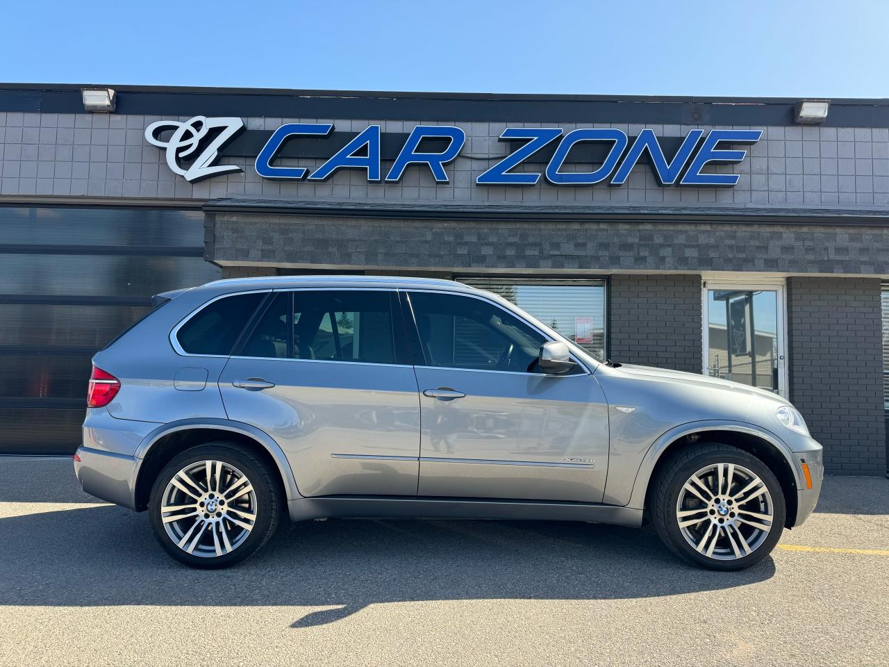 2013 BMW X5 AWD 50i M Sport Package - Photo #3