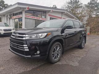 2019 Toyota Highlander XLE AWD - Photo #1