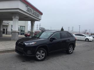 Used 2022 Toyota RAV4 XLE for sale in Ottawa, ON