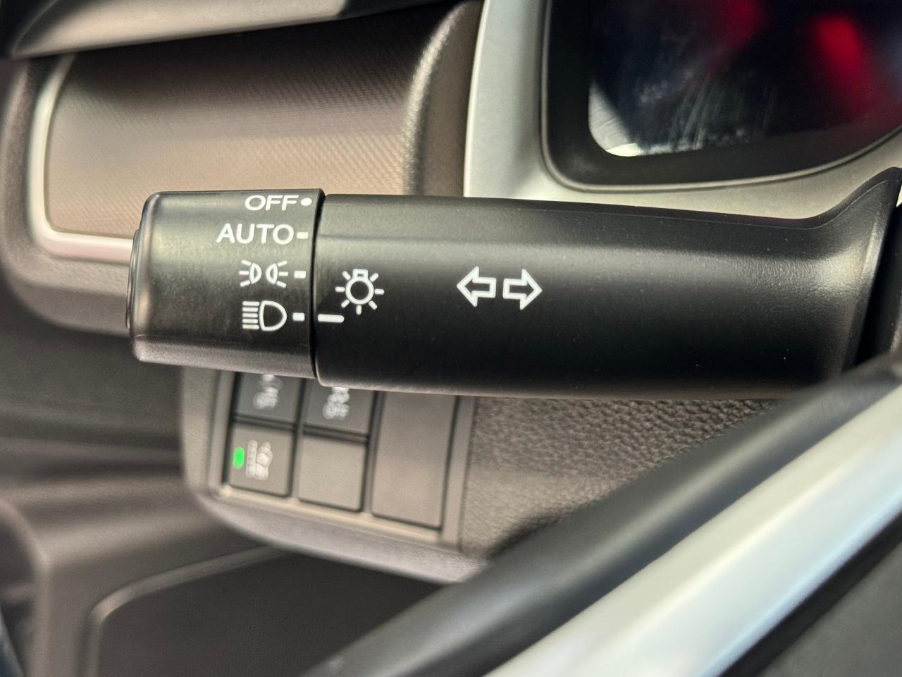 2019 Honda Civic EX+Blind Spot Camera+Roof+New Tires+CLEAN CARFAX - Photo #41