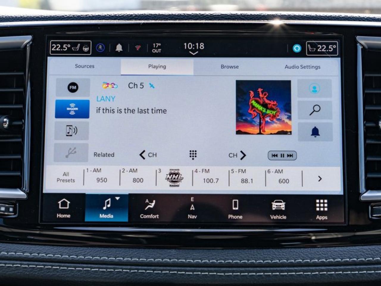 2024 Chrysler Pacifica Hybrid PREMIUM S APPEARANCE Photo