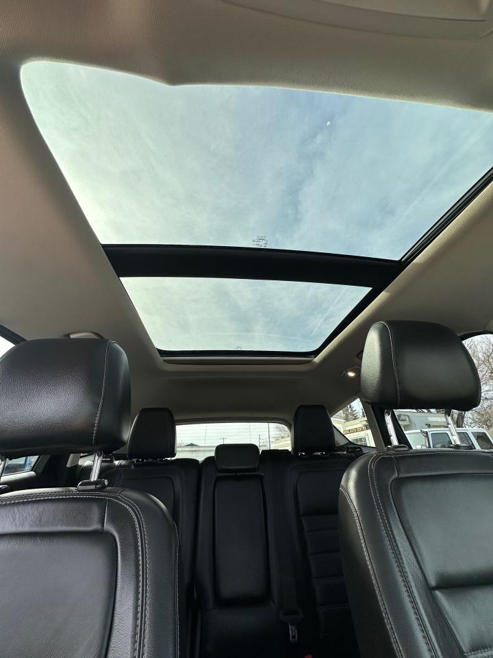 2017 Ford Escape Titanium - Photo #15