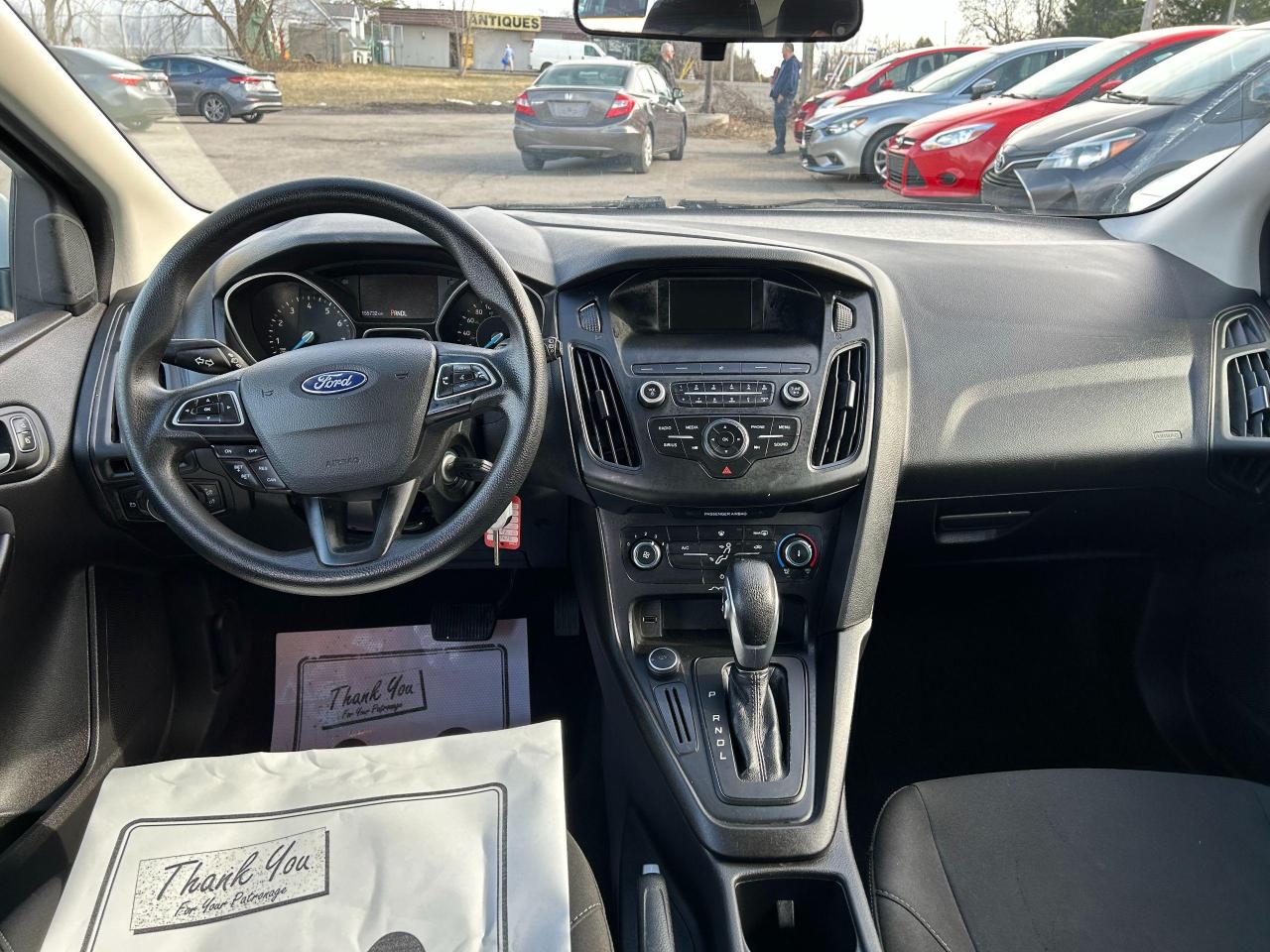 2018 Ford Focus SE Hatch - Photo #9