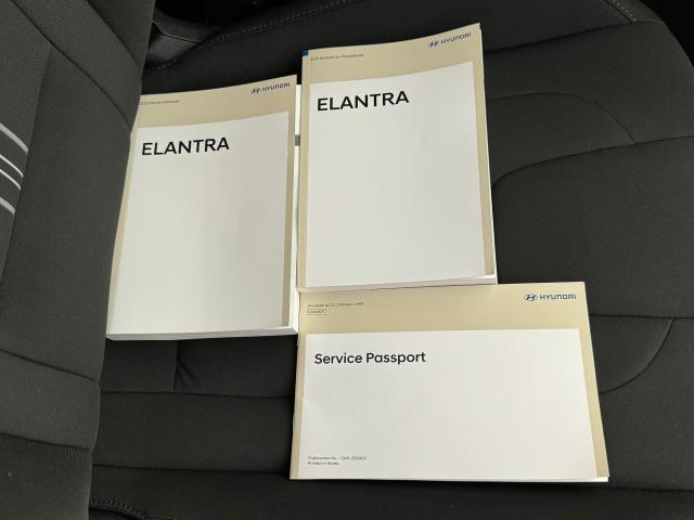 2021 Hyundai Elantra Preferred+RemoteStart+ApplePlay+Camera+CLEANCARFAX Photo26