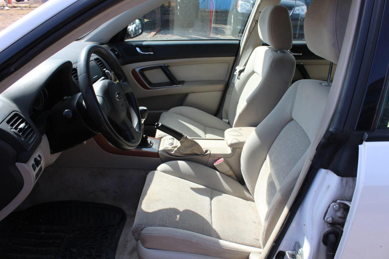 2005 Subaru Outback  Photo