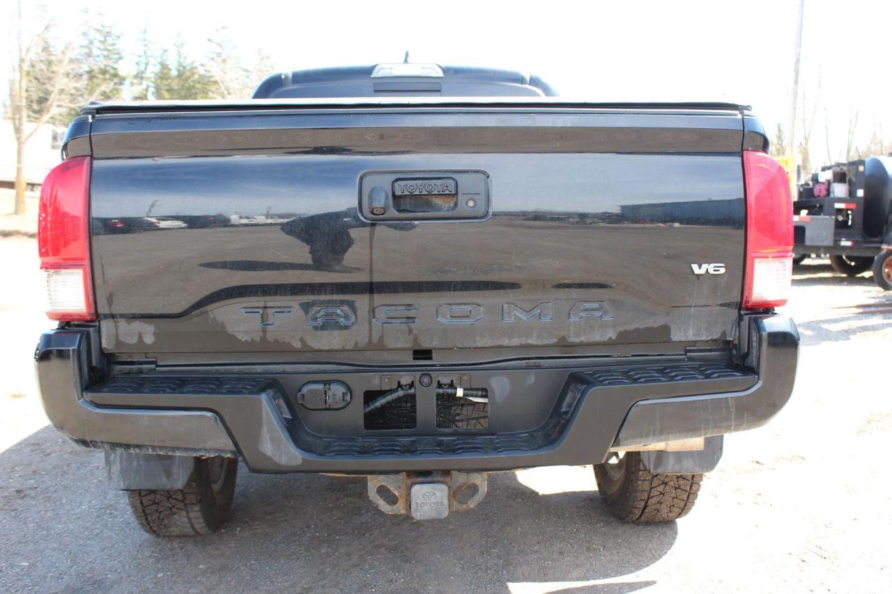 2017 Toyota Tacoma  Photo