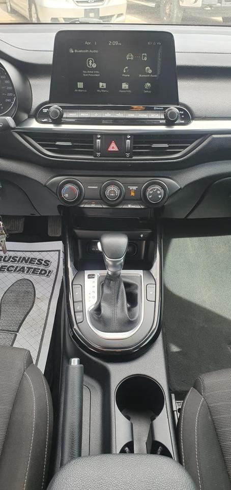 2019 Kia Forte EX - Photo #18