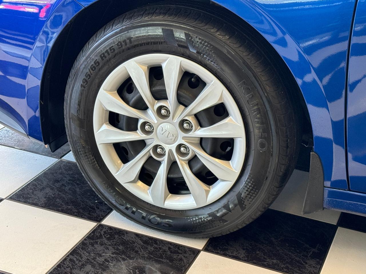 2020 Kia Forte LX+Camera+APPLEPLAY+HEATED STEERING+CLEANCARFAX Photo52