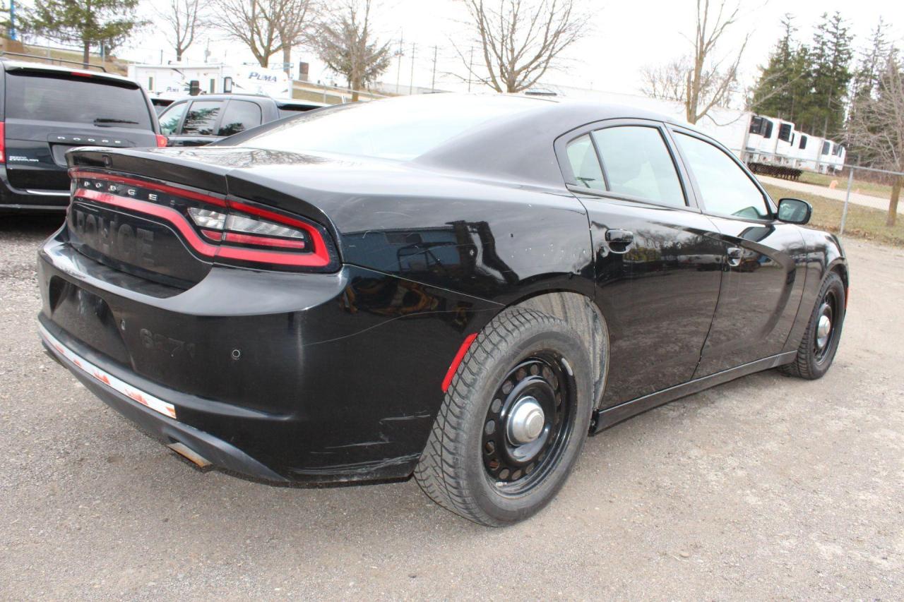 2017 Dodge Charger  Photo2