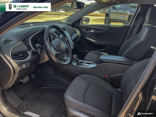 2022 Chevrolet Malibu LT WITH SUNROOF Photo13