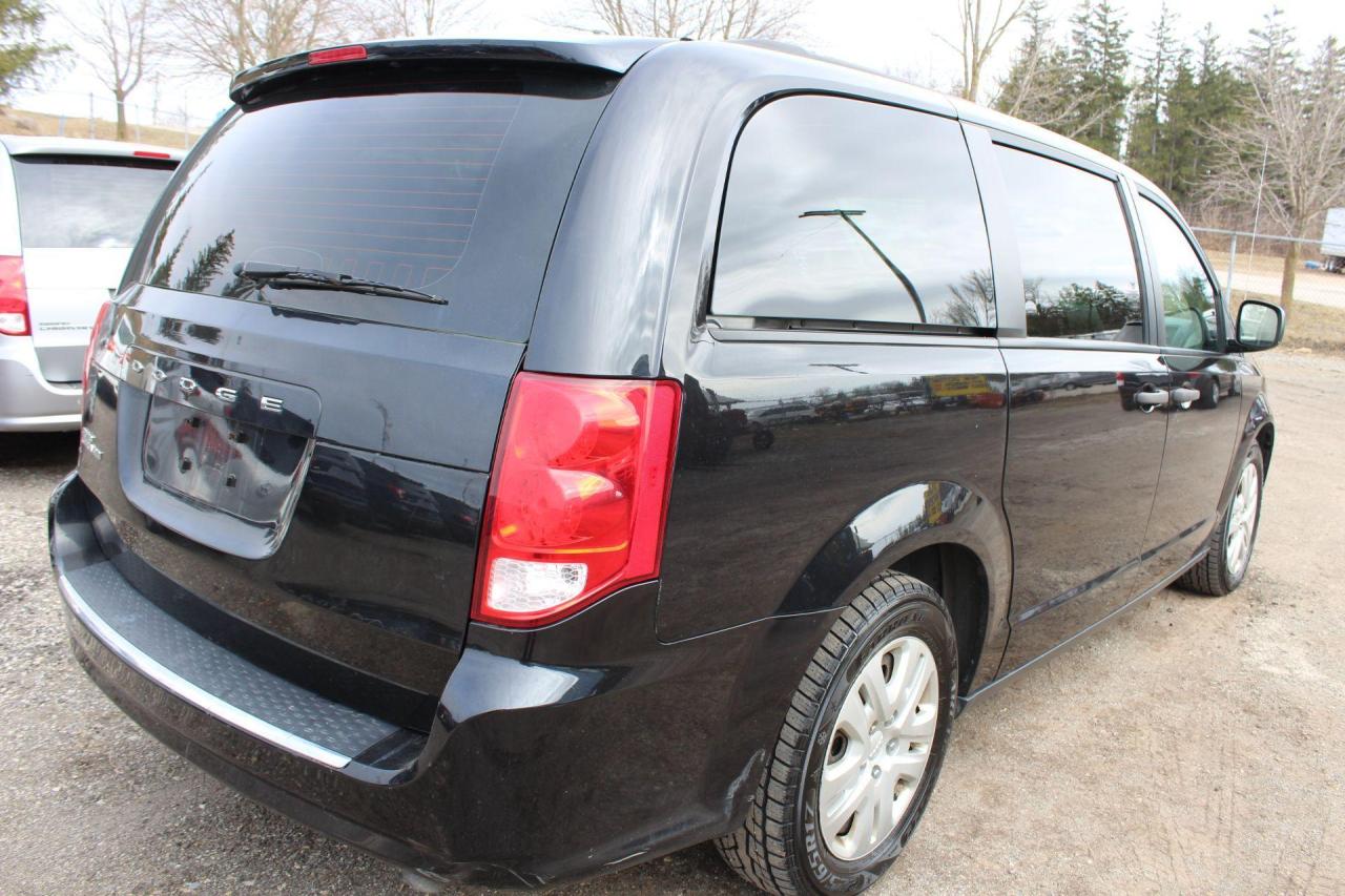 2018 Dodge Grand Caravan  Photo2