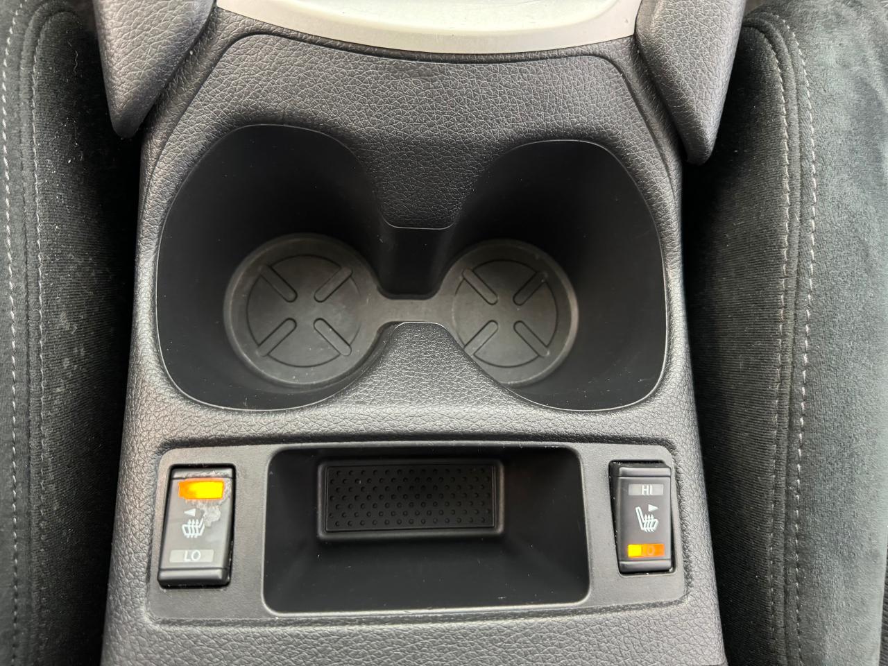 2016 Nissan Rogue SV AWD TECH+NewBrakes+GPS+Remote Start+CLEANCARFAX - Photo #35