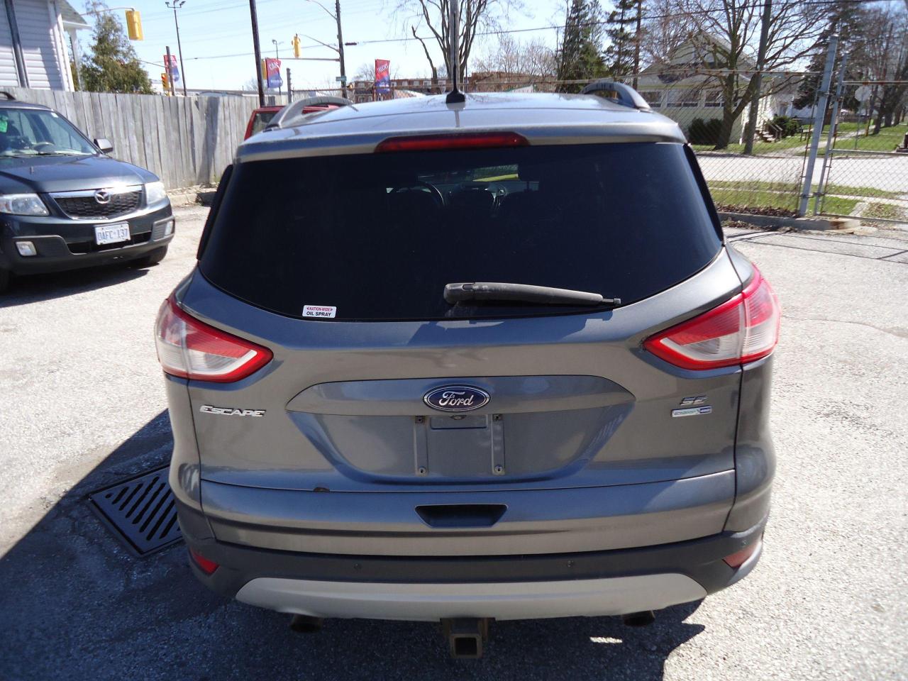 2014 Ford Escape 4WD 4dr SE Photo3
